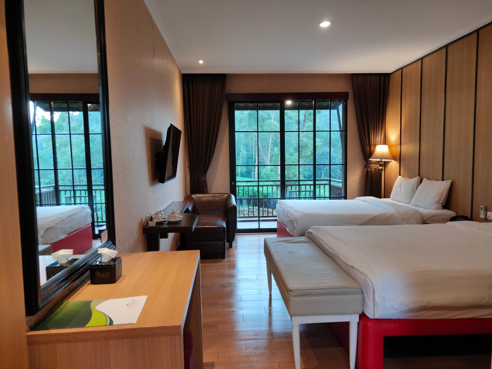 Suite Room